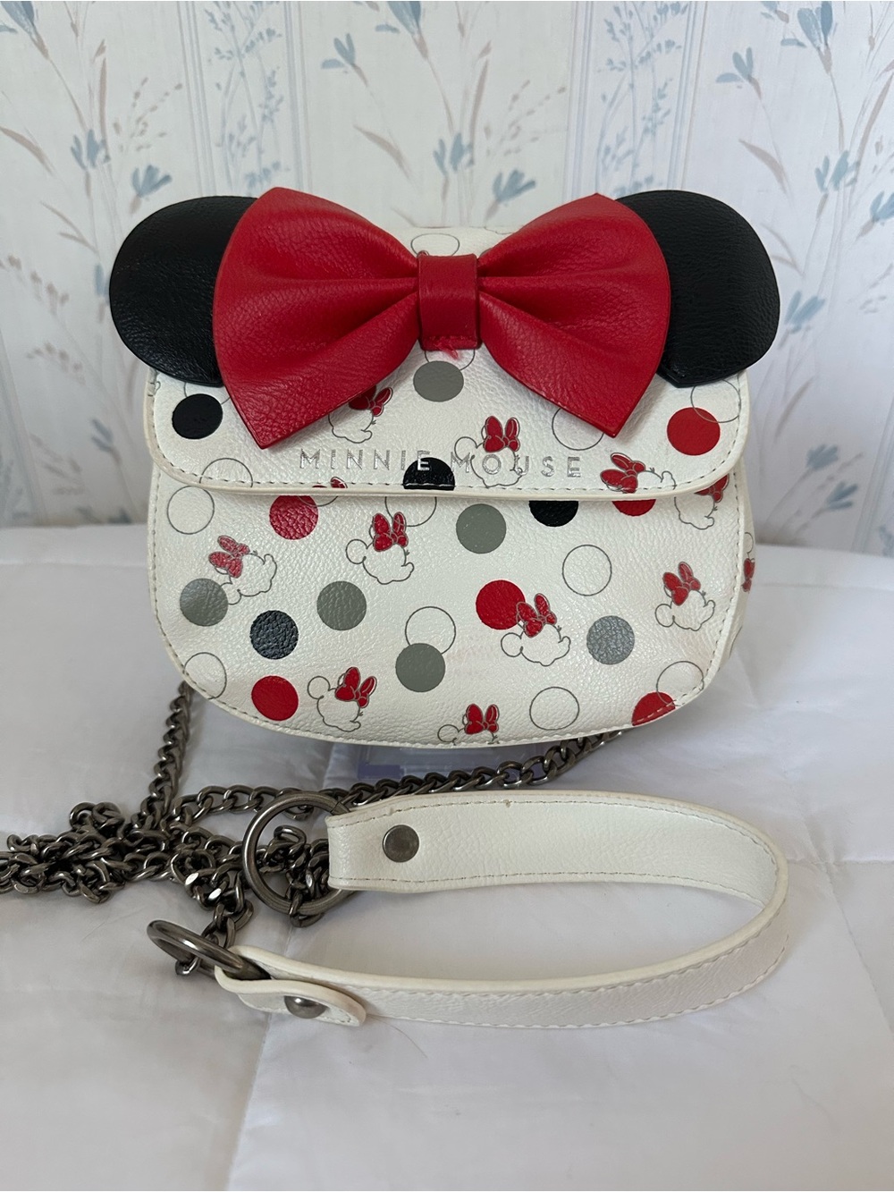 Disney Loungefly Minnie Mouse Crossbody